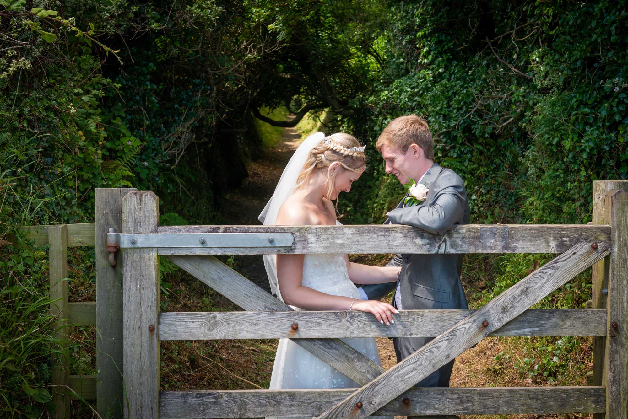 How much does a wedding photographer cost?